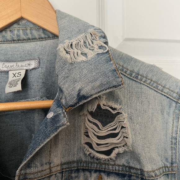 Crave Fame Super Distressed Denim Jean Jacket XS - Picture 4 of 10